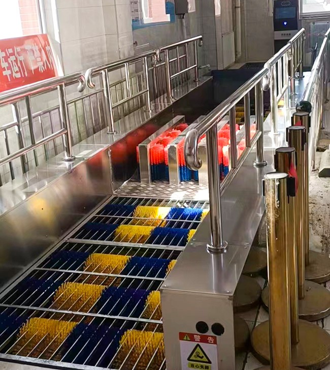 煤礦全自動洗靴機(jī)裝置HTXX16-1項(xiàng)目案例